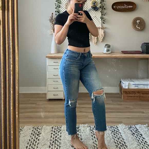 A2 Los Angelas Busted Knee Jeans - Picture 2 of 14